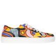 Sneaker mit abstrakten Punkten