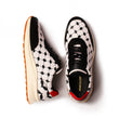 Solidaritäts-Sneaker