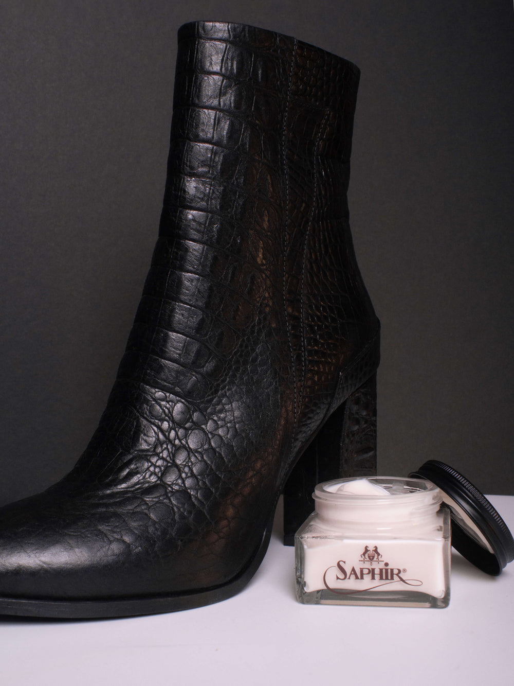 Saphir-Medaillenrenovierer